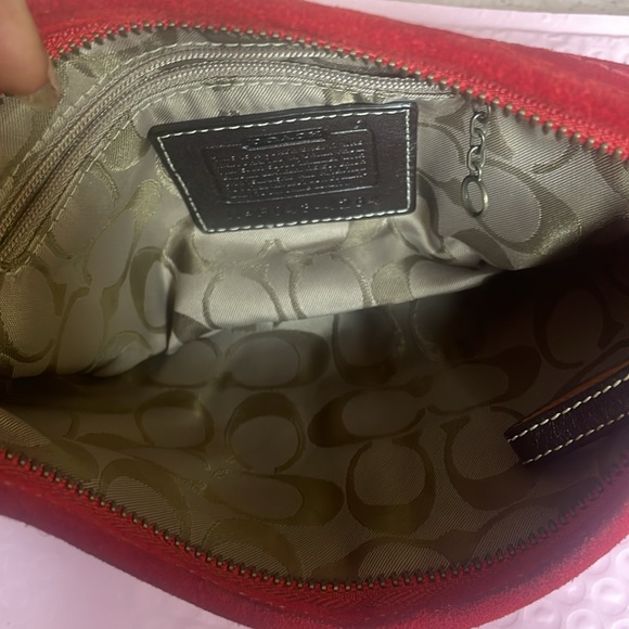 Red suede Coach bag - Picture 4 of 4